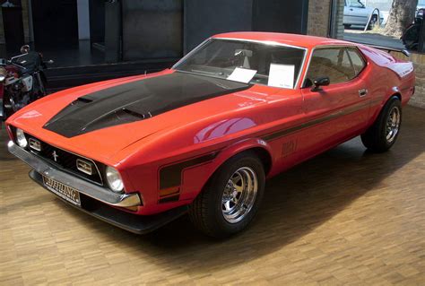 ford mustang wiki pl
